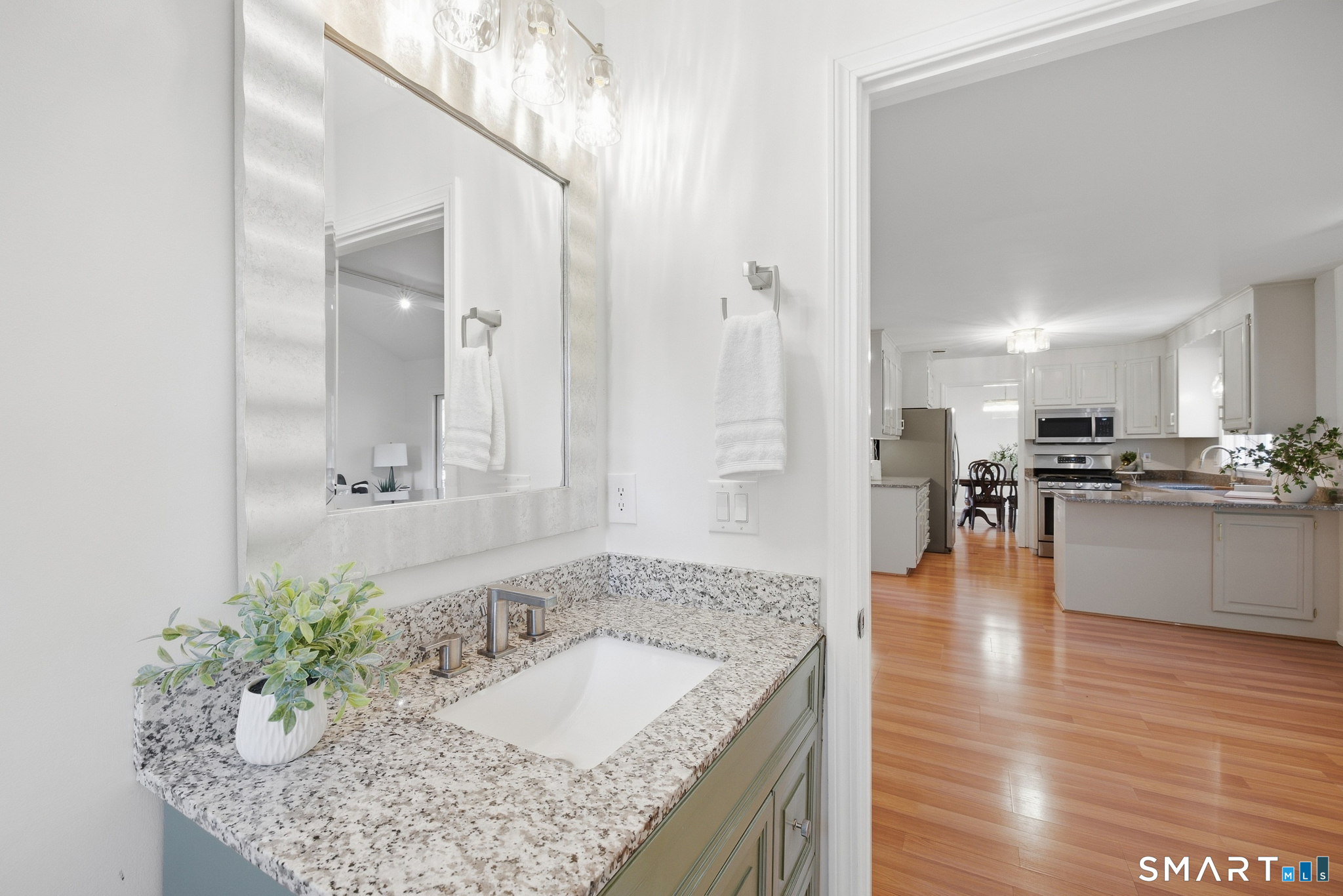 15 Porter Green South Windsor CT 06074