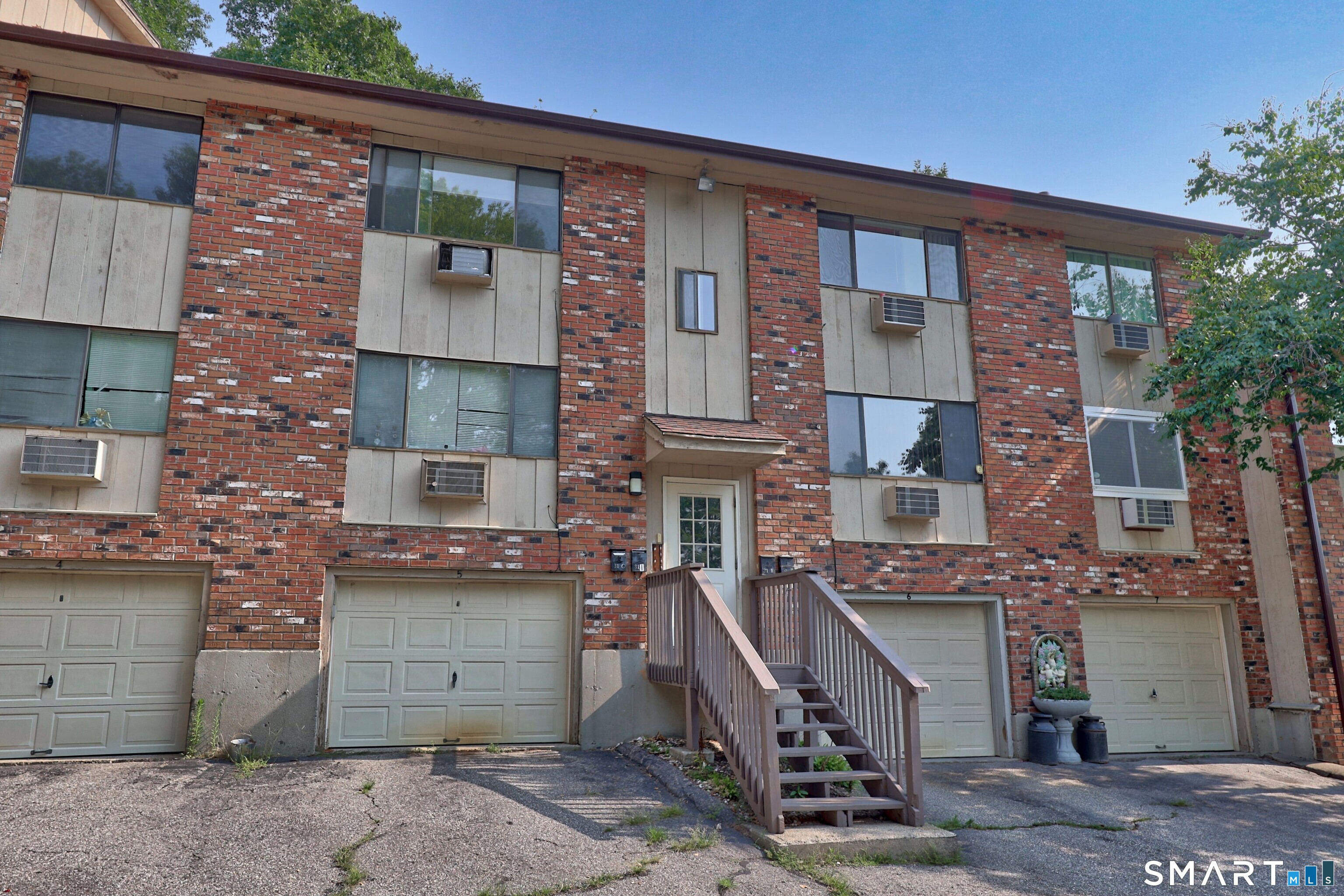 31 Kay Lane Waterbury CT 06708