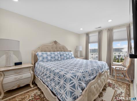 5 Brentwood Circle Danbury CT 06810