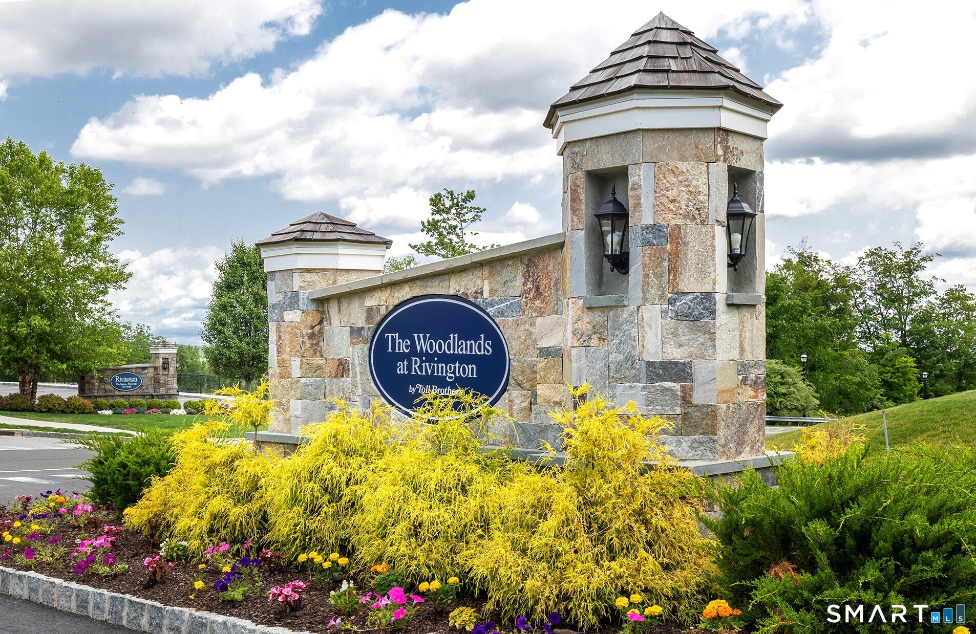 5 Brentwood Circle Danbury CT 06810