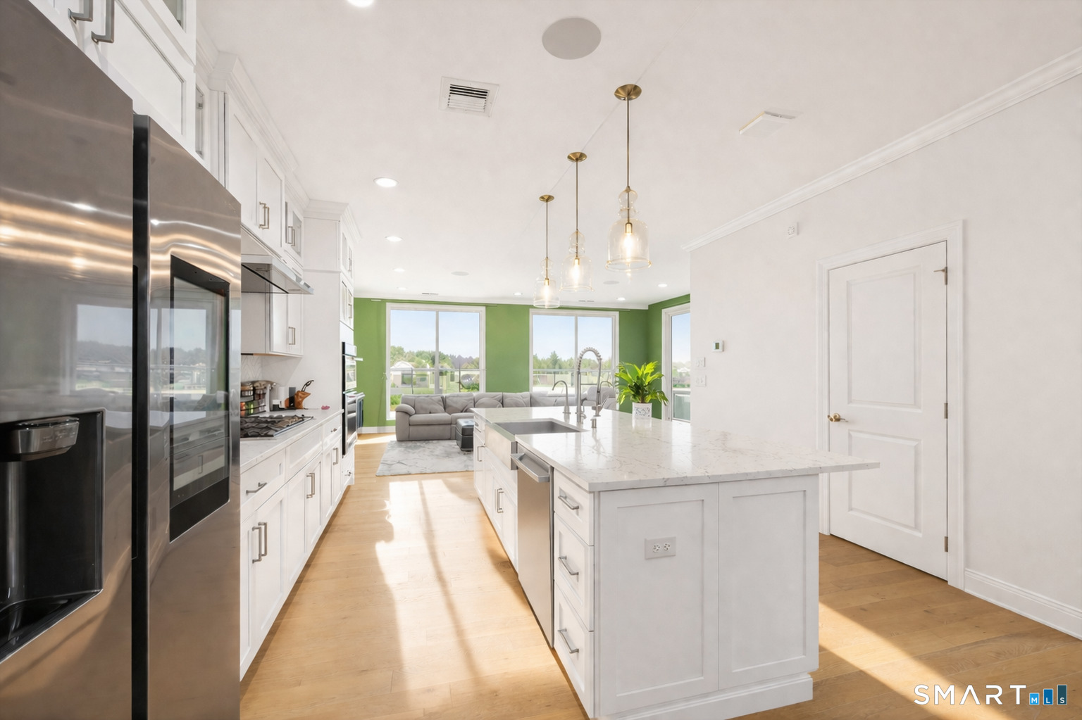 5 Brentwood Circle Danbury CT 06810