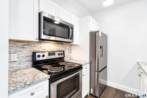 196 Crown Street New Haven CT 06510