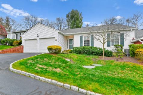 47 Bank Street New Canaan CT 06840