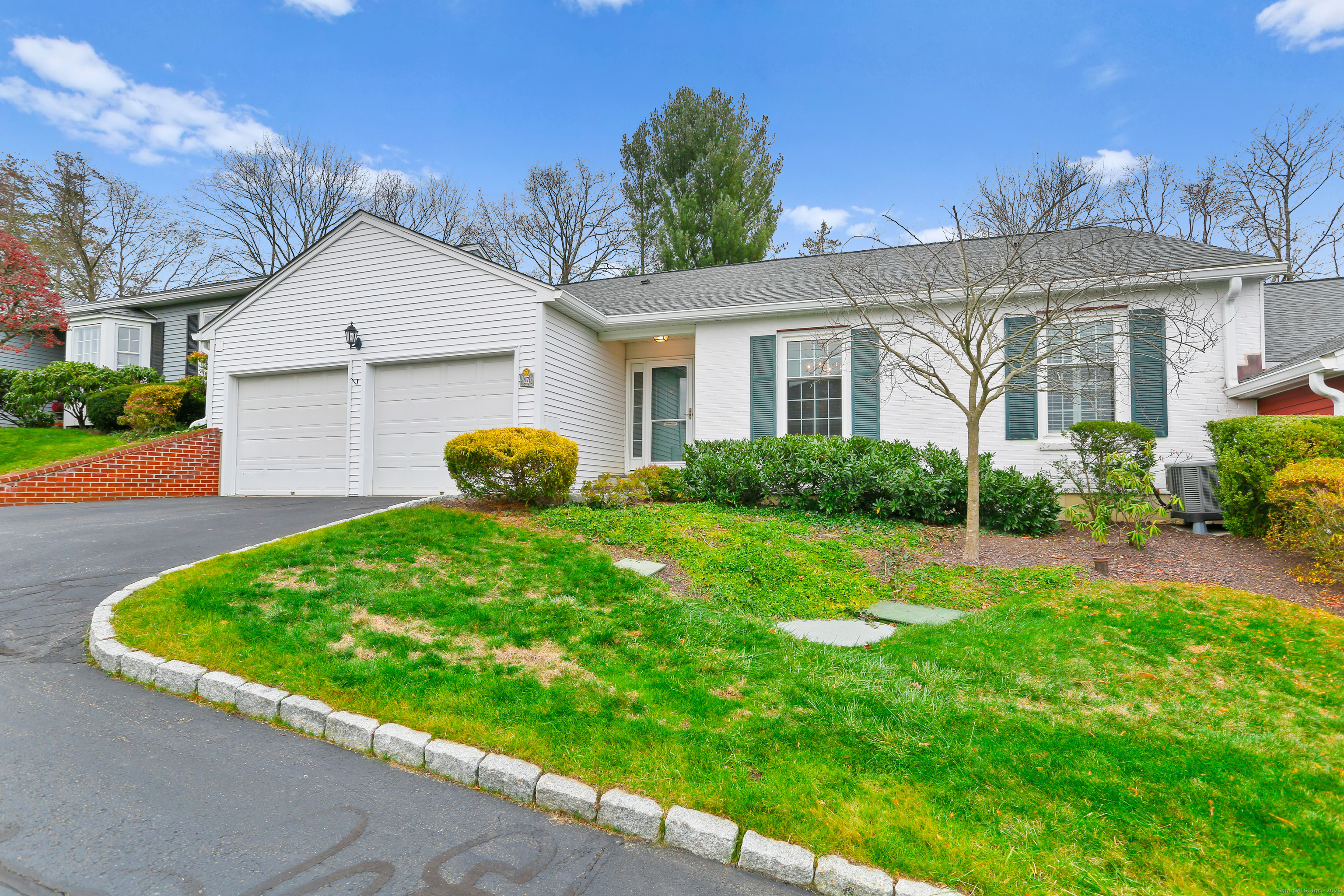 47 Bank Street New Canaan CT 06840