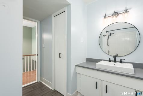 21 Pine Court Cromwell CT 06416