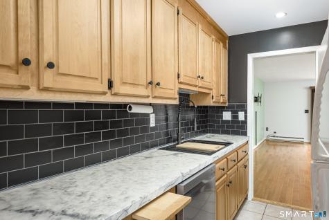 21 Pine Court Cromwell CT 06416