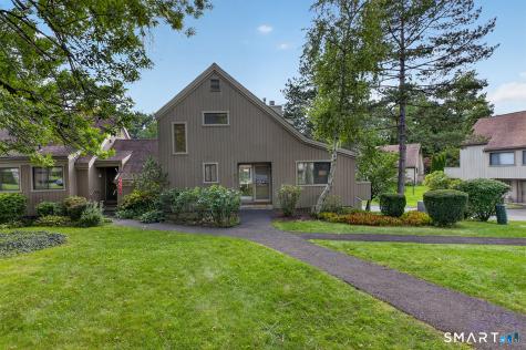 71 Dakota Lane Stratford CT 06614