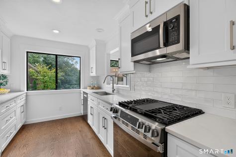 71 Dakota Lane Stratford CT 06614