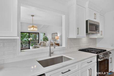 71 Dakota Lane Stratford CT 06614