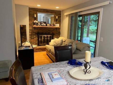 16 Homestead Lane Brookfield CT 06804