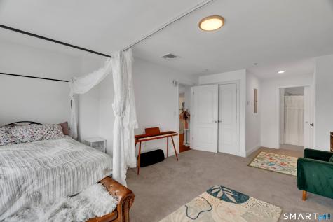 461 Bank Street New London CT 06320