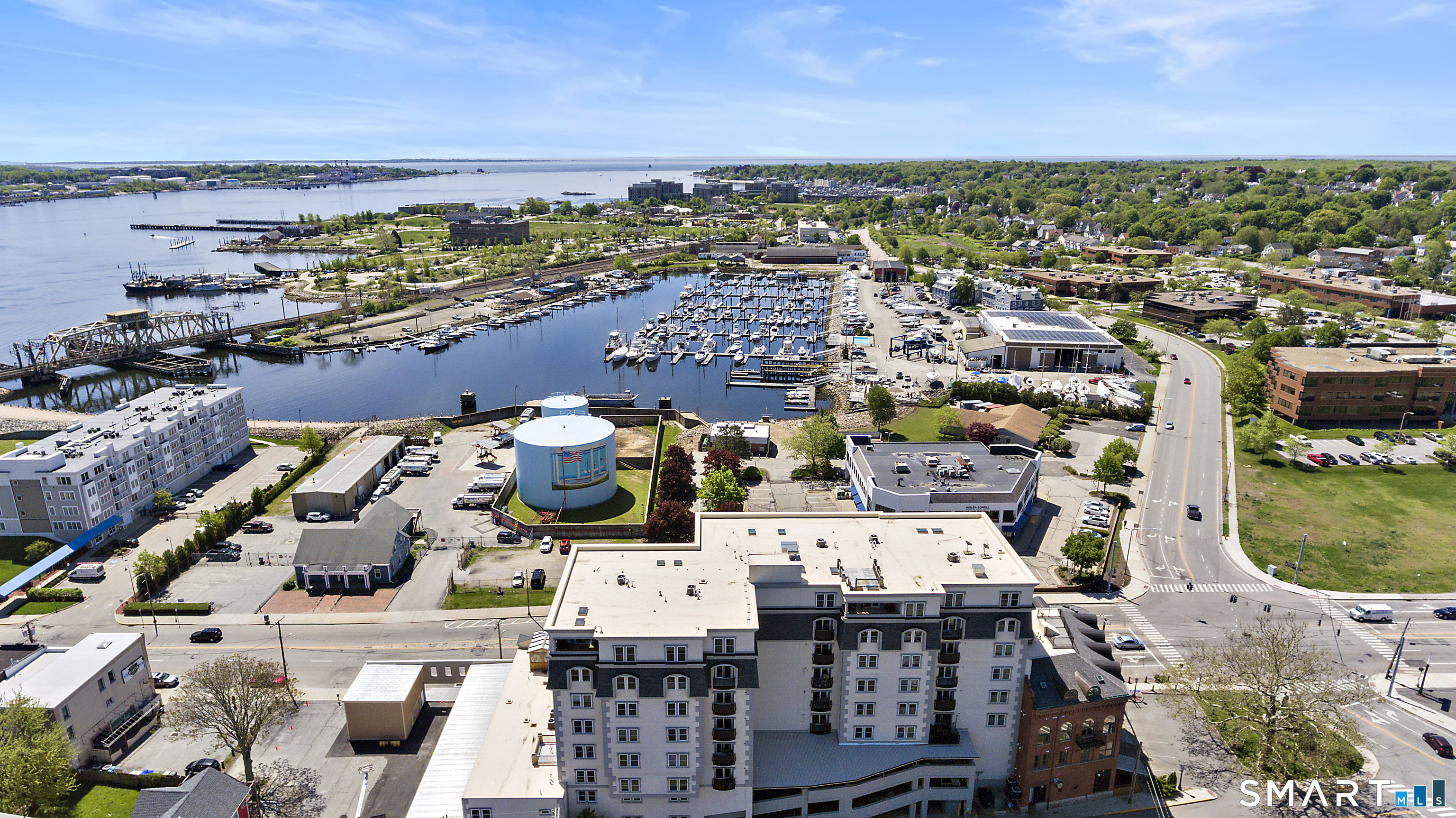 461 Bank Street New London CT 06320