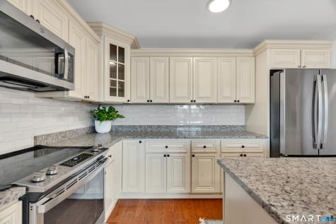 461 Bank Street New London CT 06320