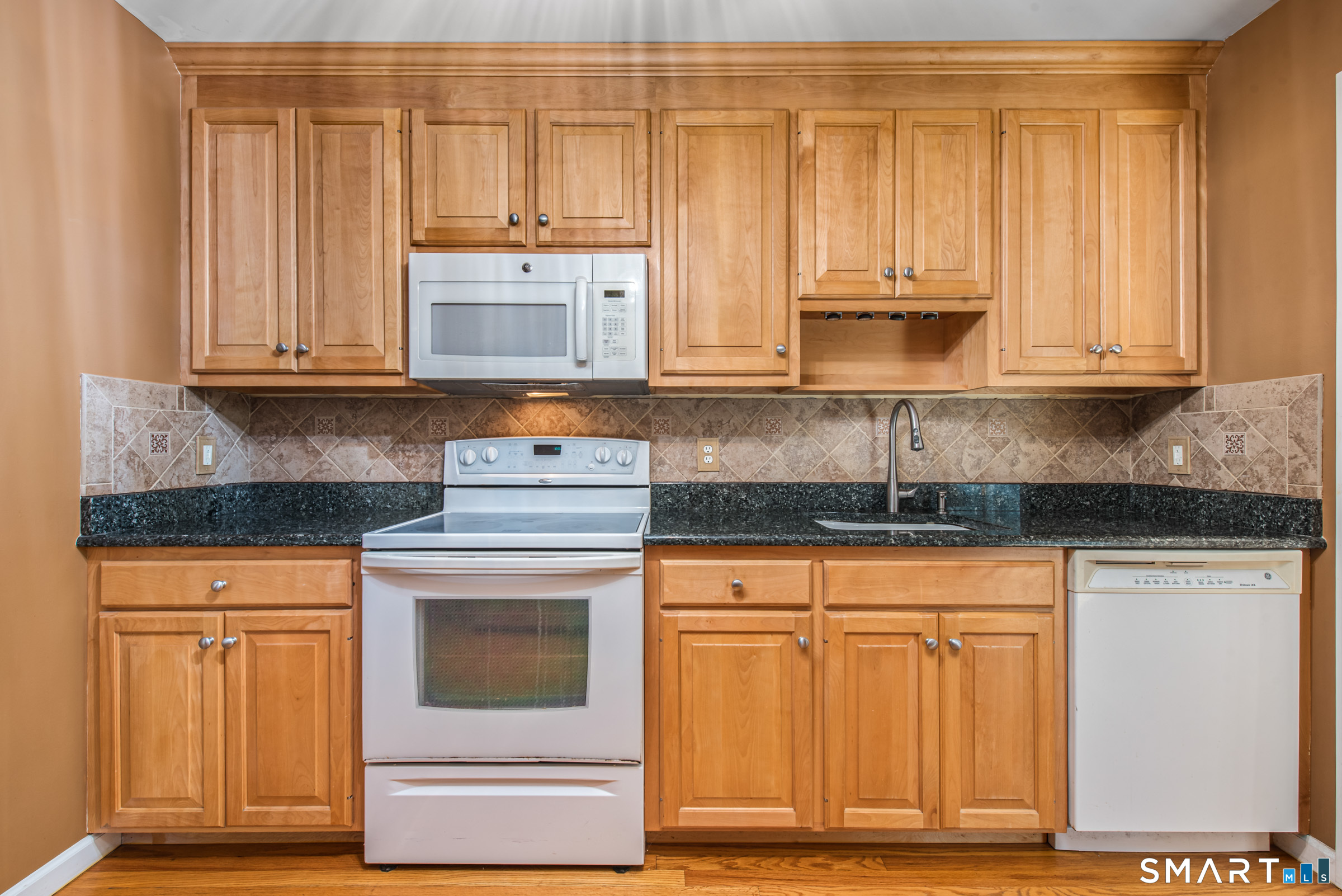 7 Reggie Way East Windsor CT 06016
