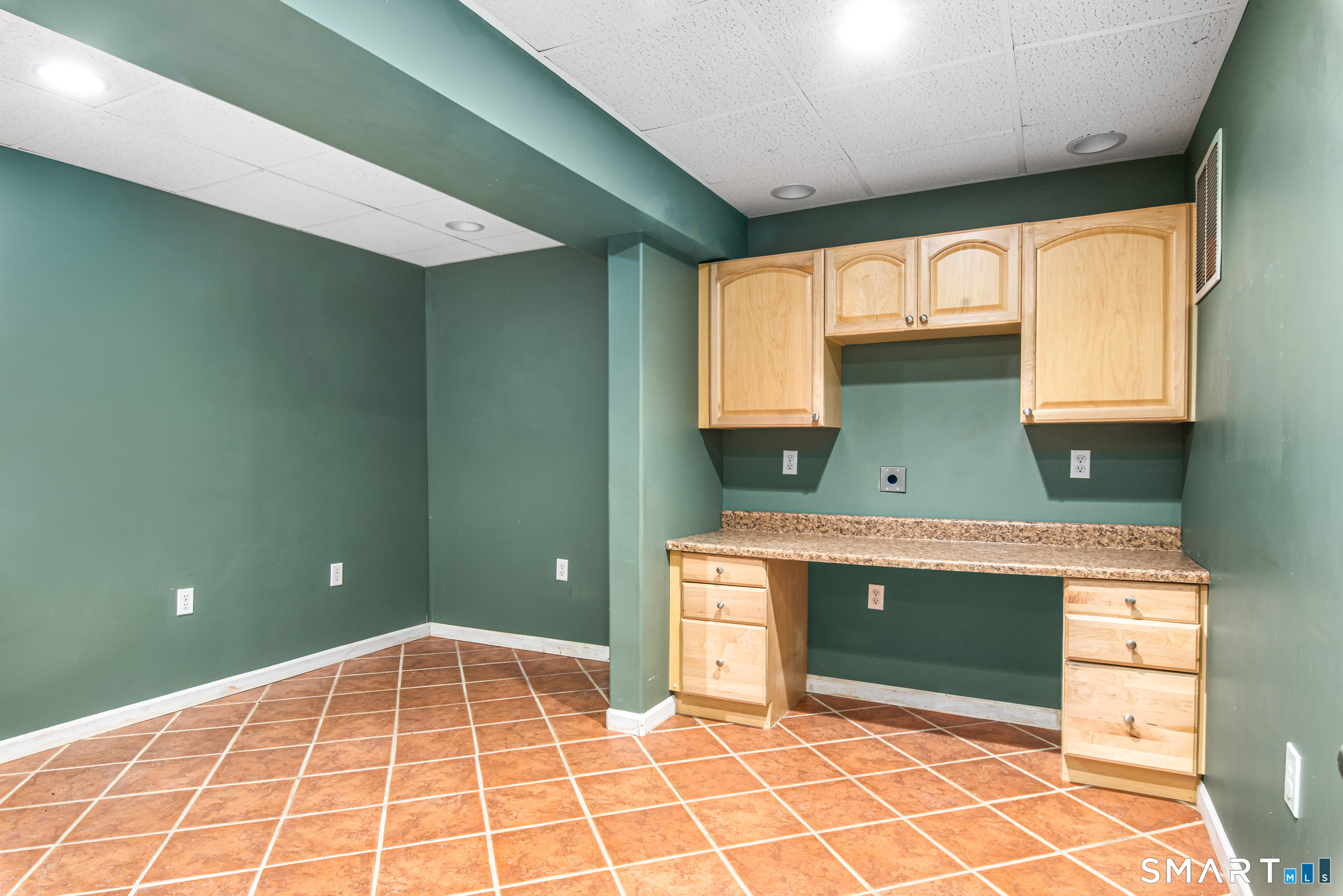 7 Reggie Way East Windsor CT 06016