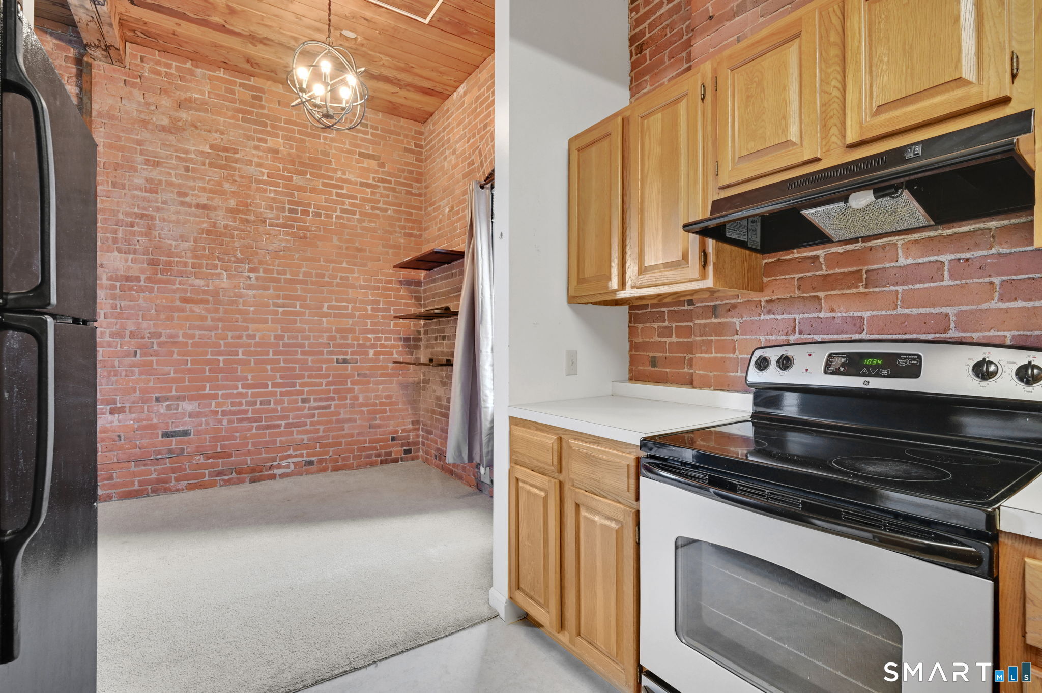 16 Vernon Avenue Vernon CT 06066