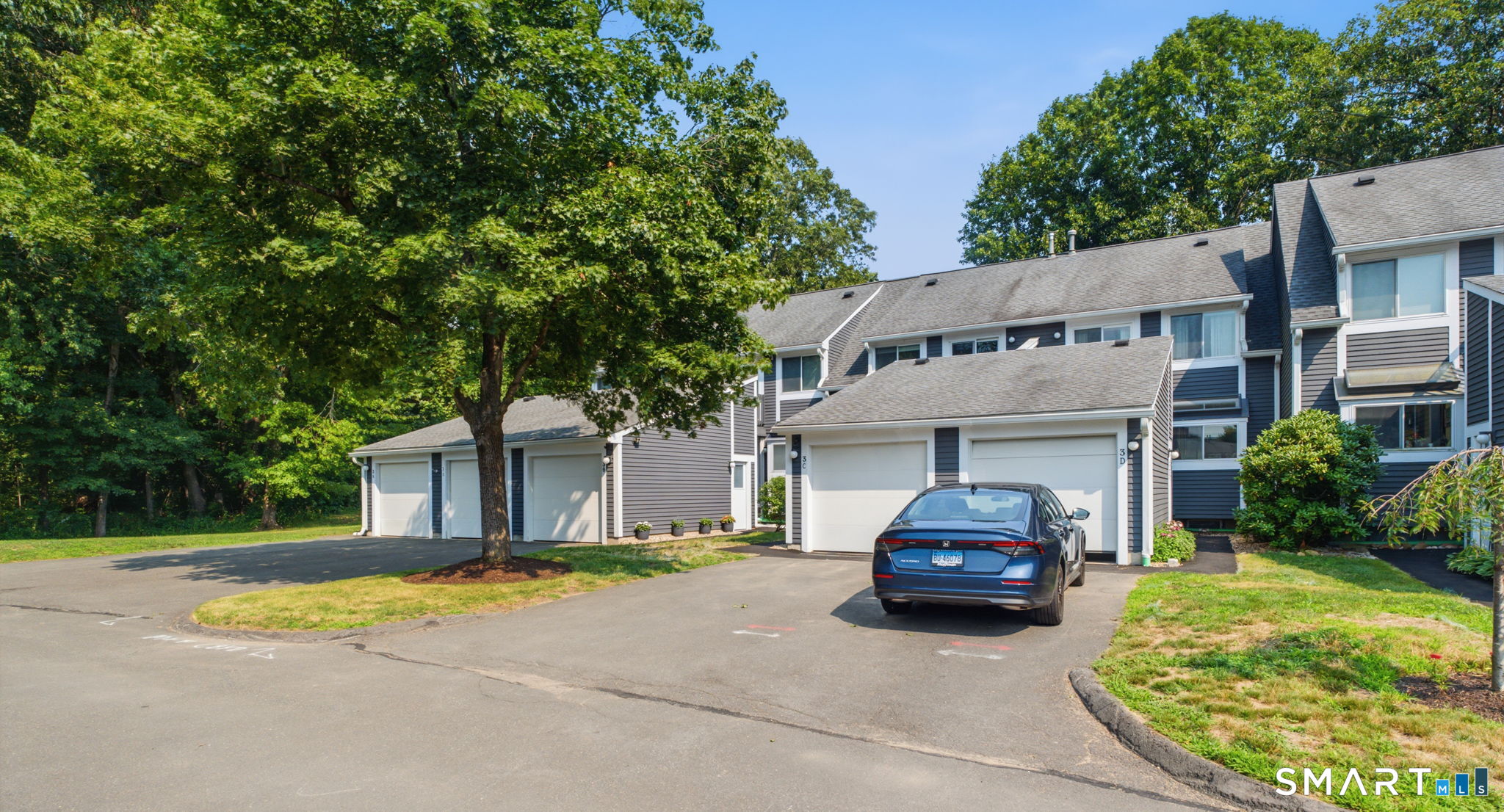 126 Hopmeadow Street Simsbury CT 06089