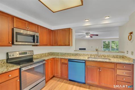 10 Valley Run Drive Cromwell CT 06416
