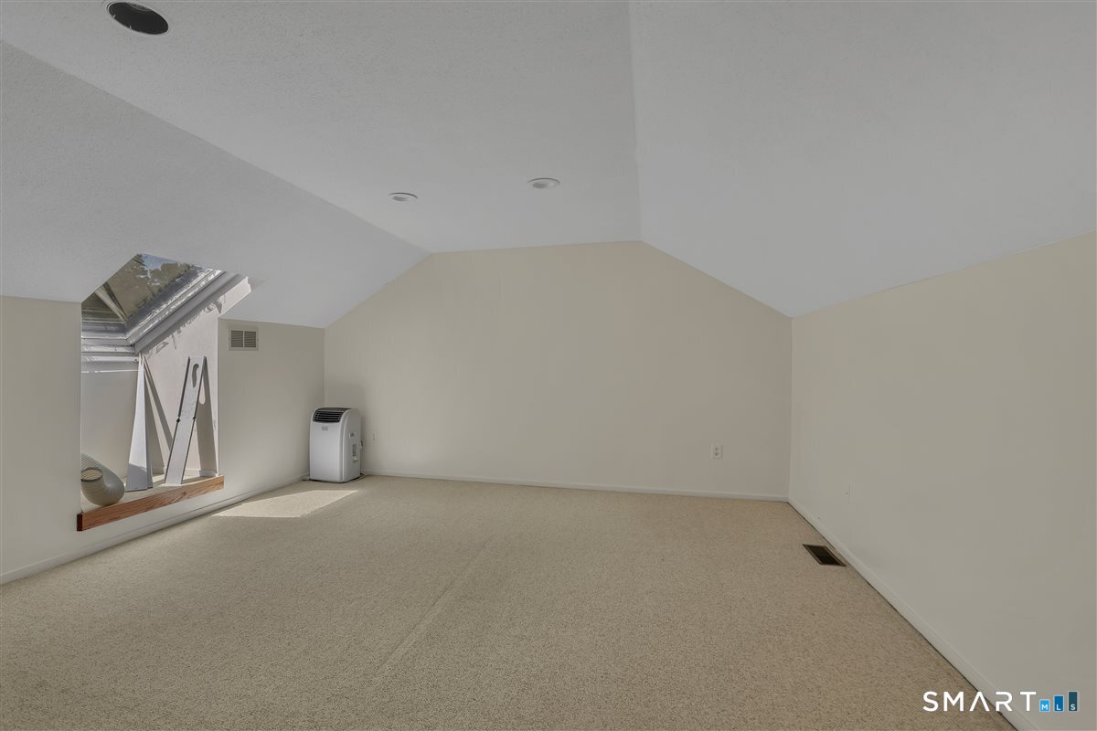 10 Valley Run Drive Cromwell CT 06416