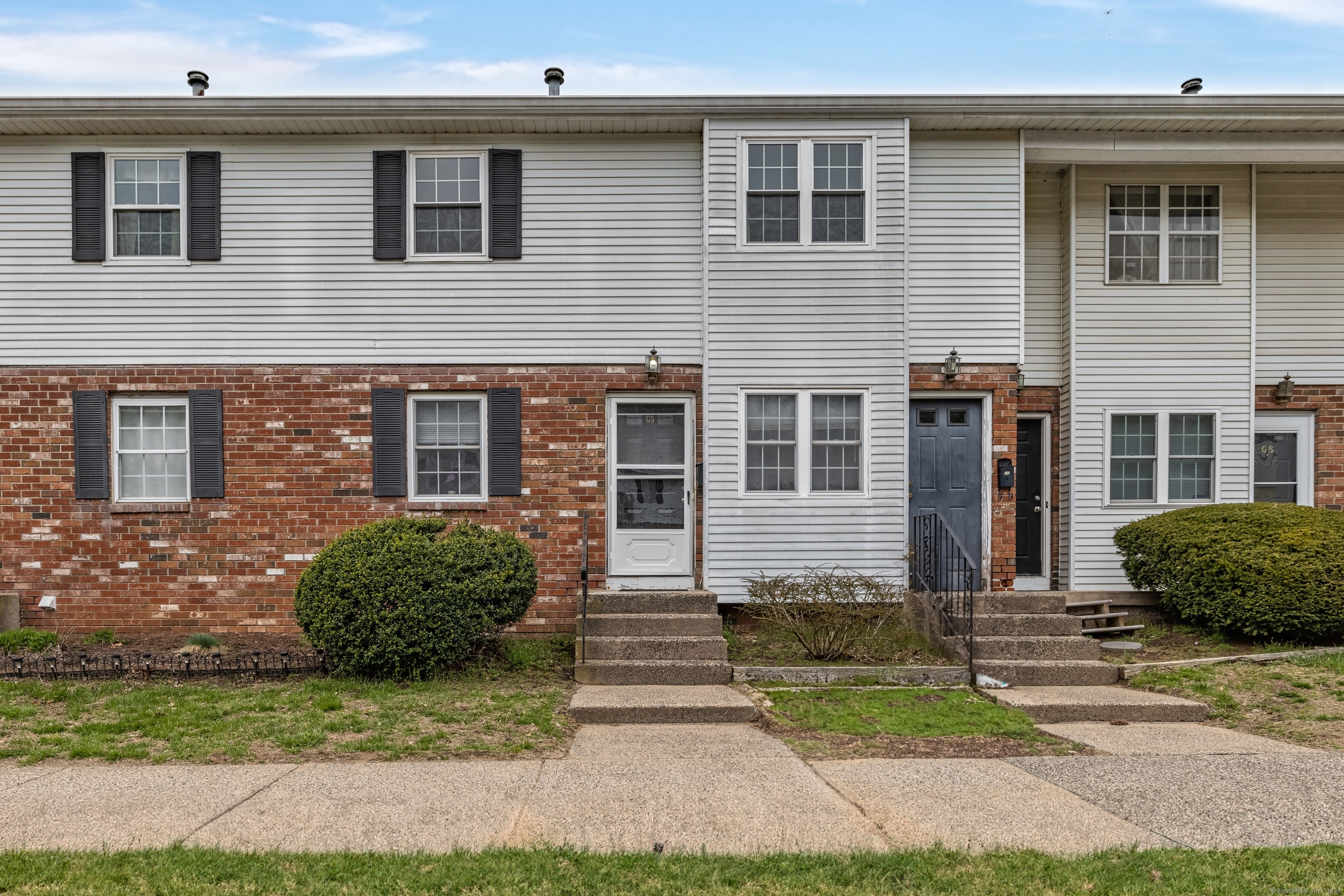5 Georgetown Enfield CT 06082