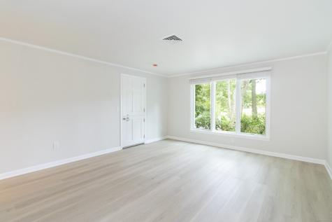 12 Castle Rock Branford CT 06405