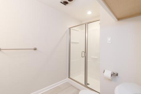 12 Castle Rock Branford CT 06405