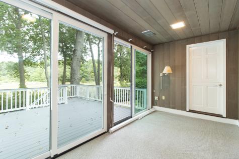 12 Castle Rock Branford CT 06405