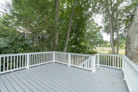 12 Castle Rock Branford CT 06405