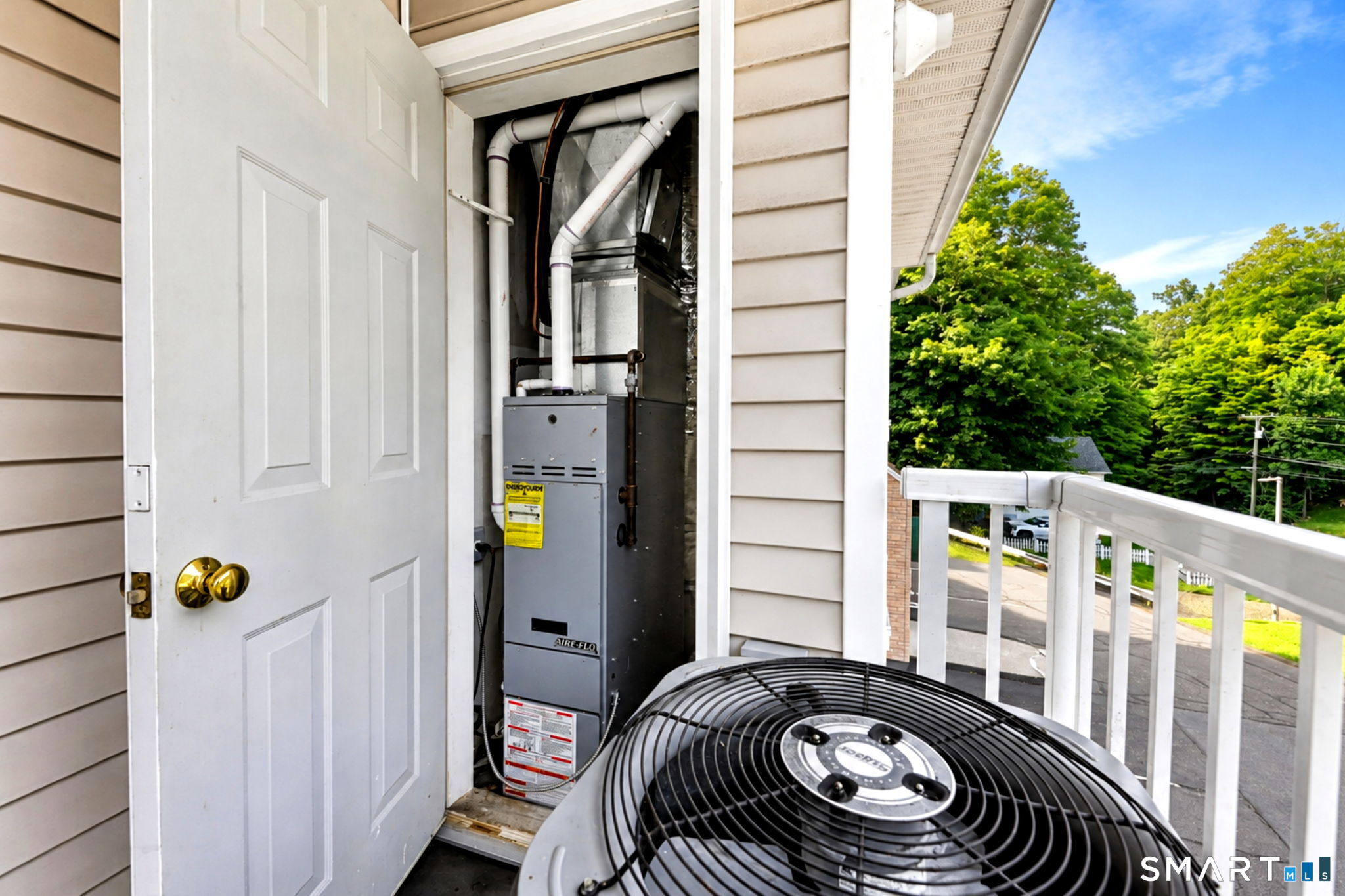 21227 Arganese Place Trumbull CT 06611