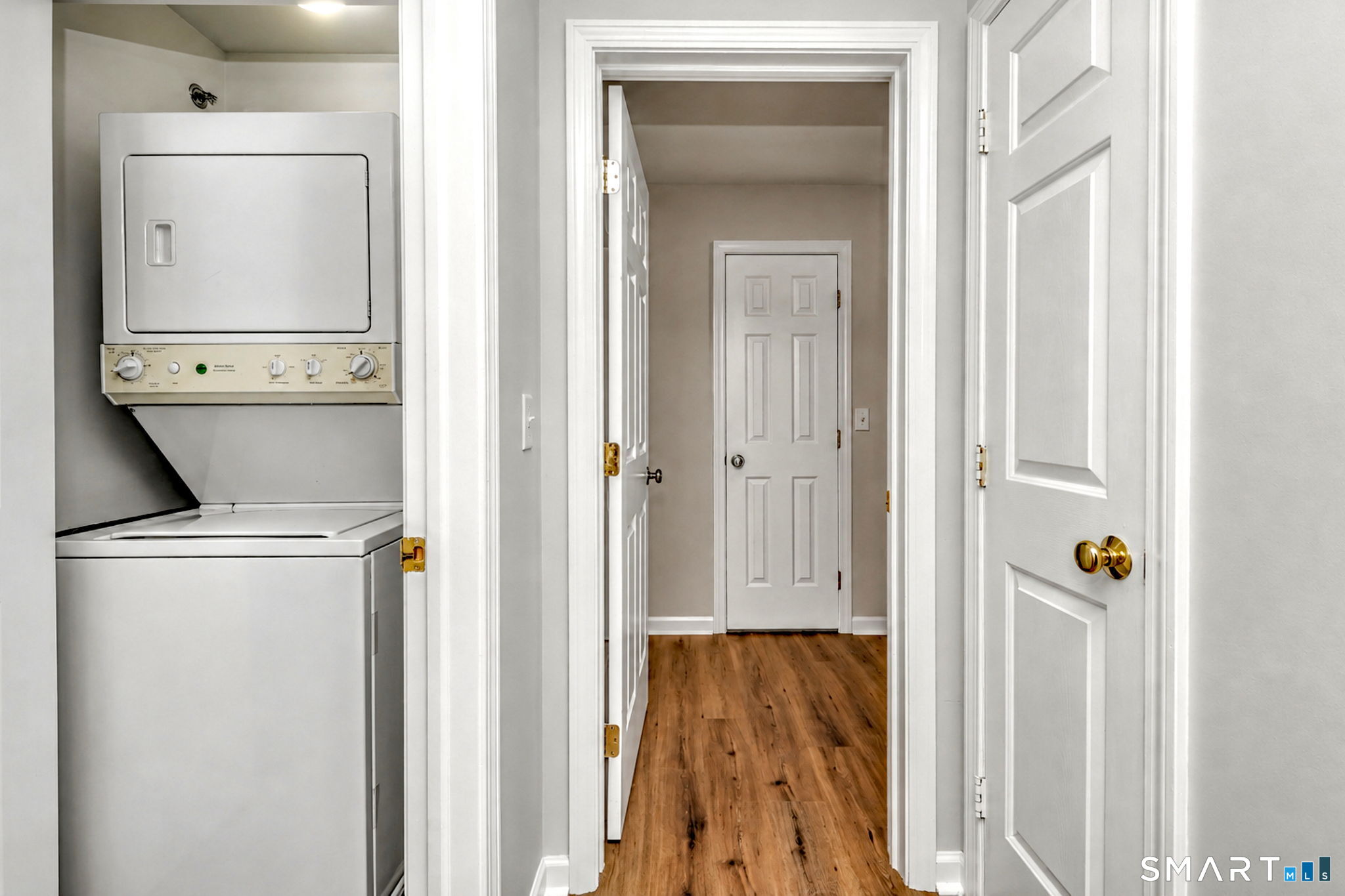 21227 Arganese Place Trumbull CT 06611