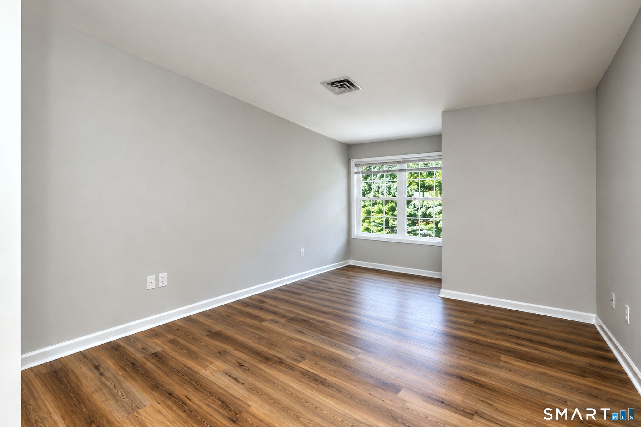 21227 Arganese Place Trumbull CT 06611