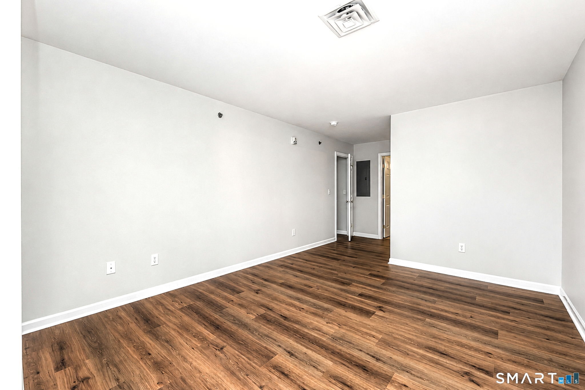 21227 Arganese Place Trumbull CT 06611