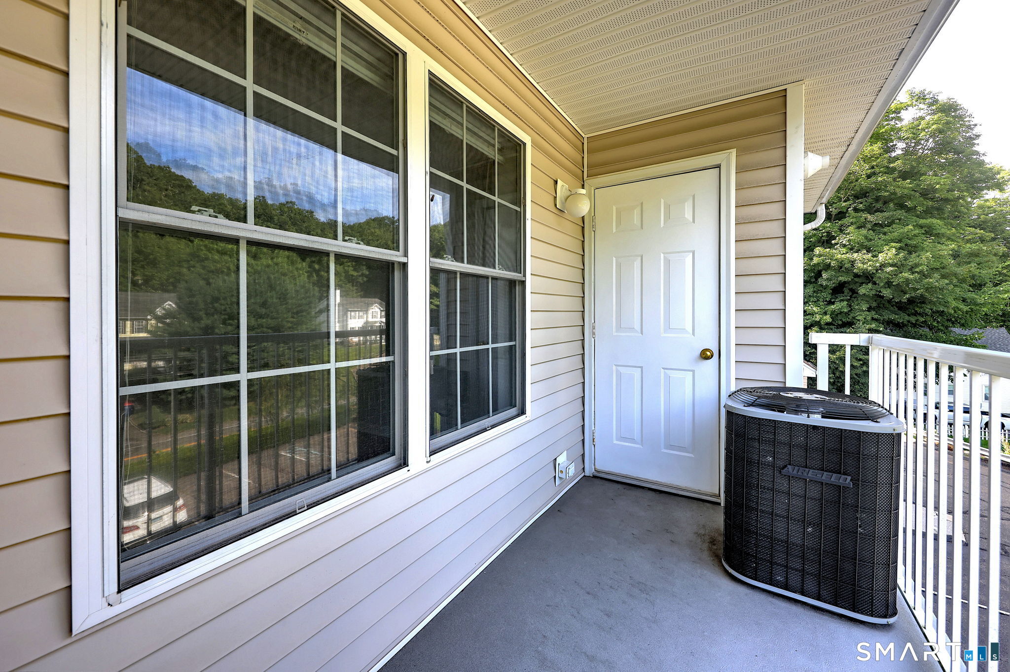 21227 Arganese Place Trumbull CT 06611