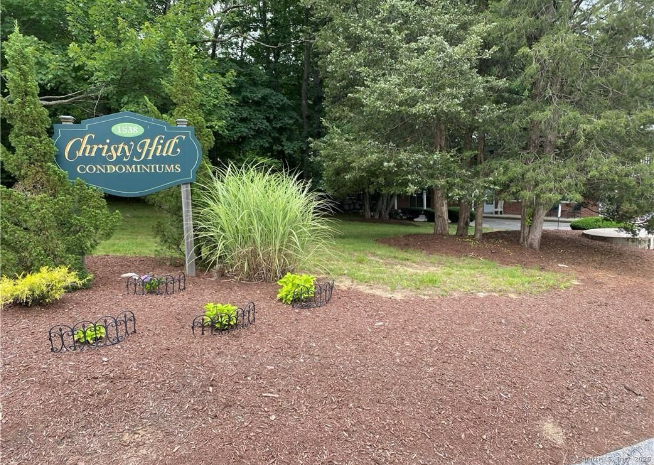 1538 Route 12 Ledyard CT 06335