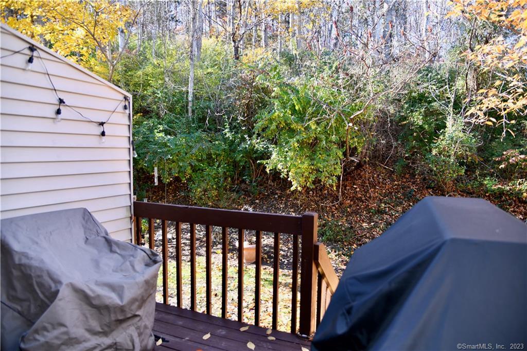 3 Lakeview Drive Branford CT 06405