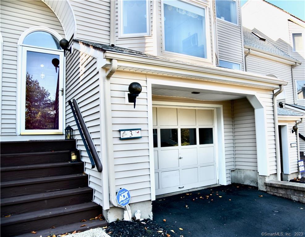 3 Lakeview Drive Branford CT 06405