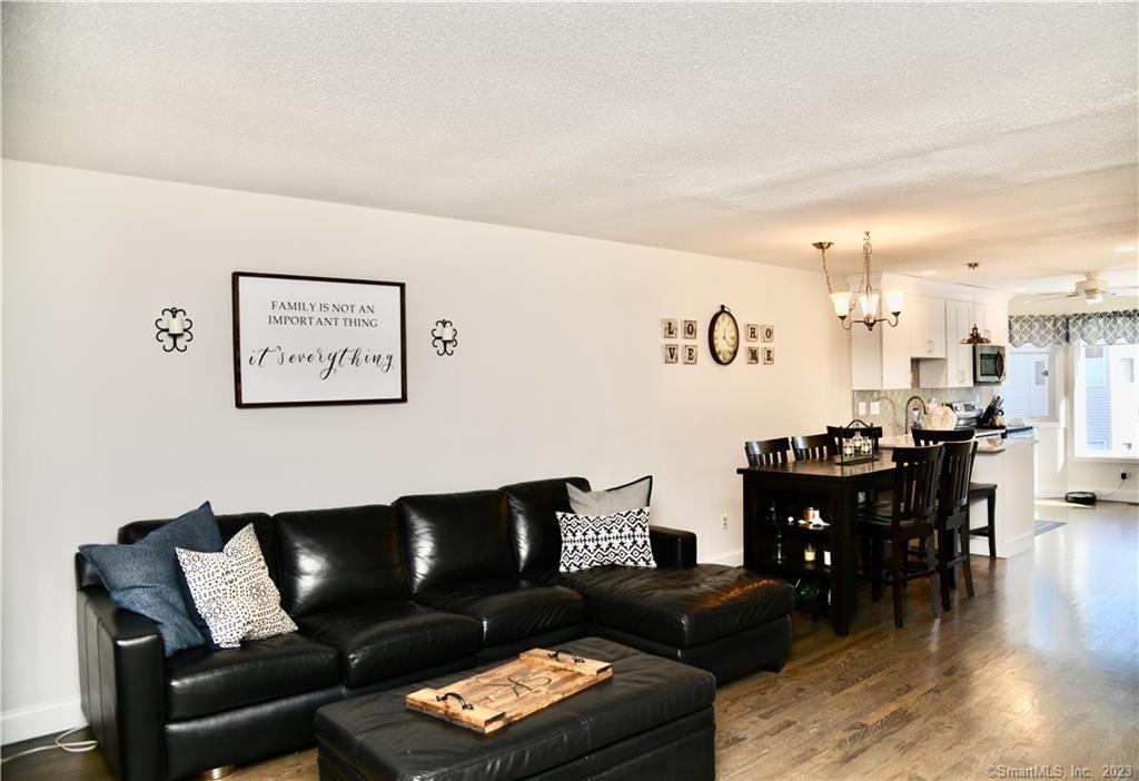 3 Lakeview Drive Branford CT 06405