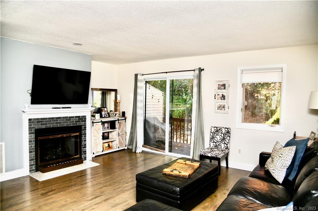 3 Lakeview Drive Branford CT 06405