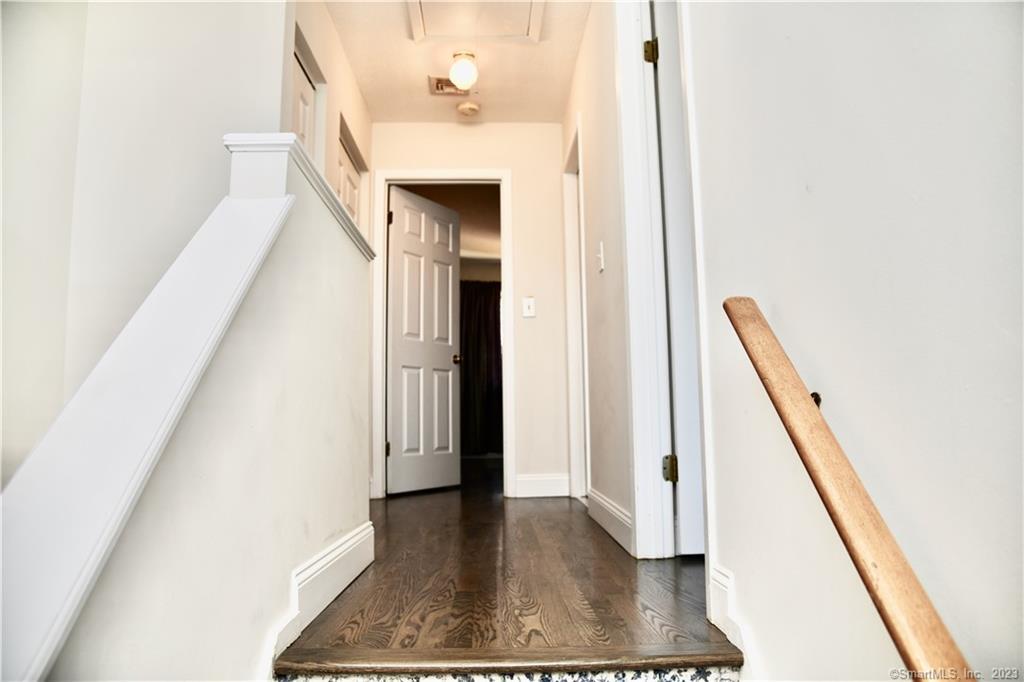 3 Lakeview Drive Branford CT 06405