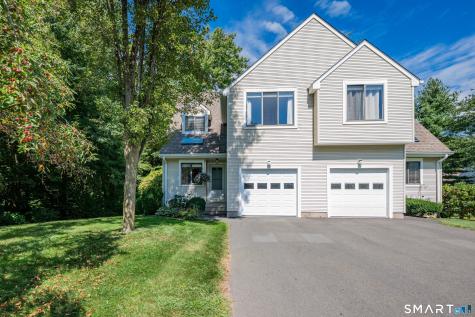 15 Stream Court Farmington CT 06032
