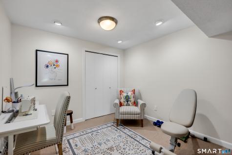 15 Stream Court Farmington CT 06032