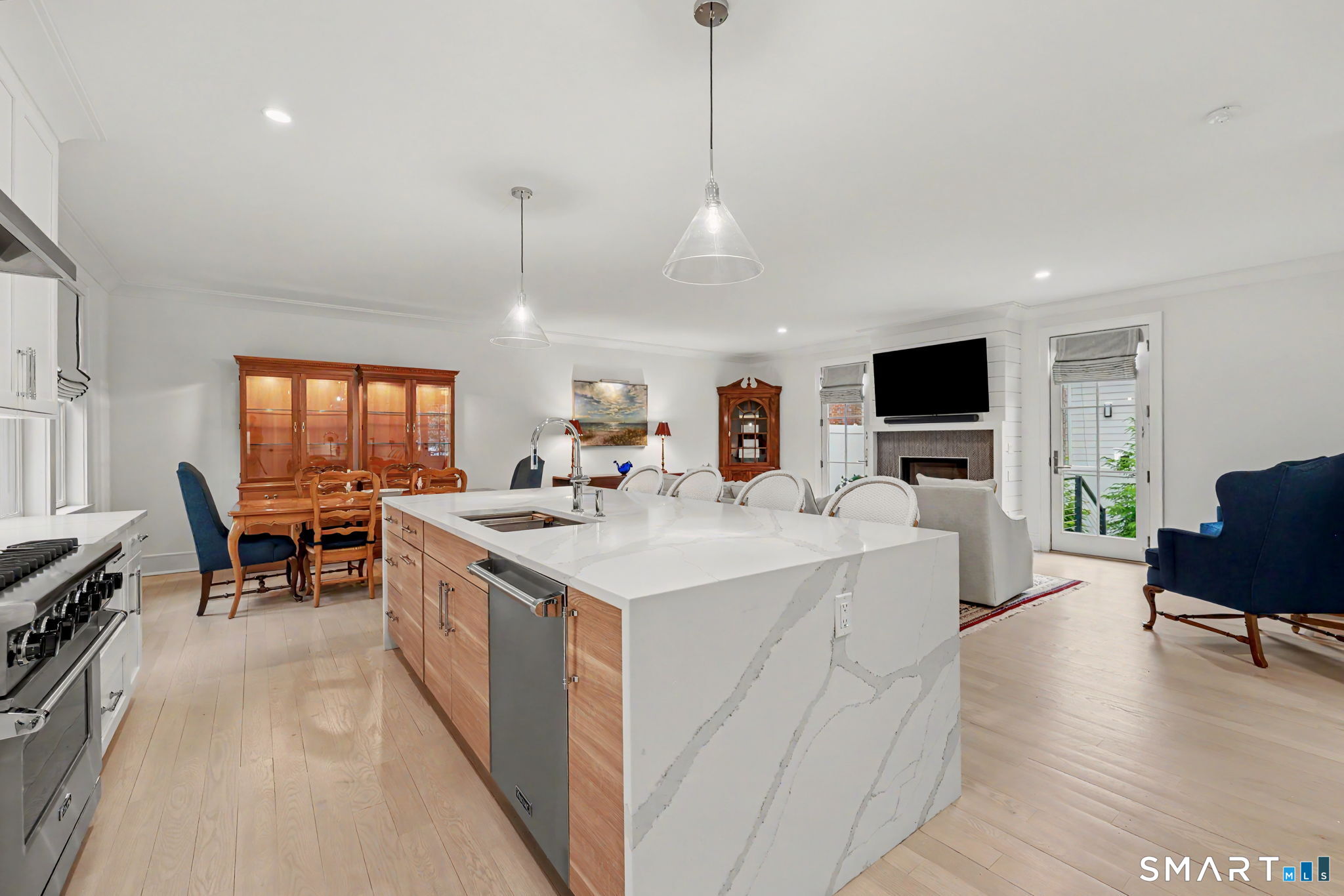 New Canaan CT 06840