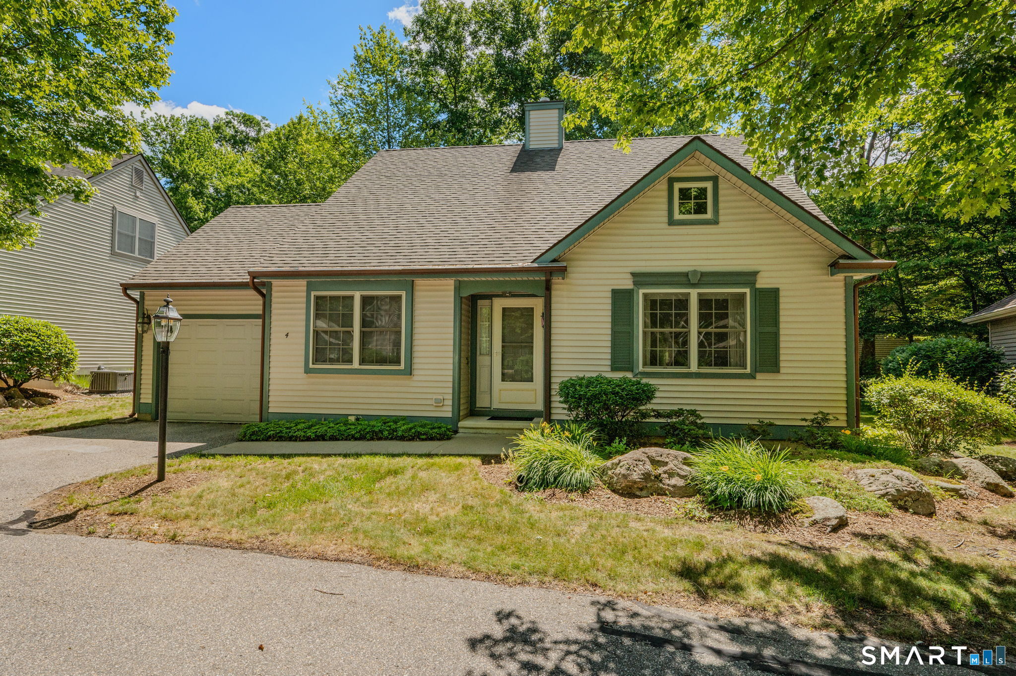 4 Bittersweet Lane East Lyme CT 06357