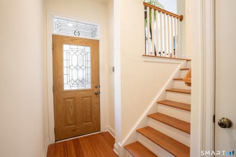 10 Lawrence Avenue Danbury CT 06810