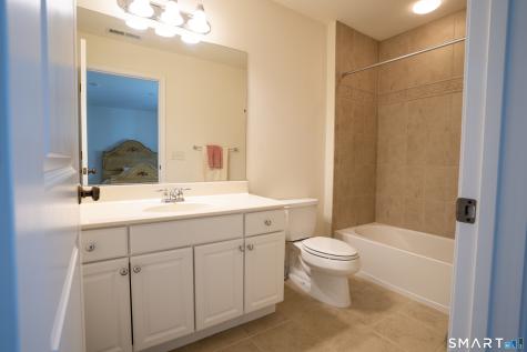 10 Lawrence Avenue Danbury CT 06810