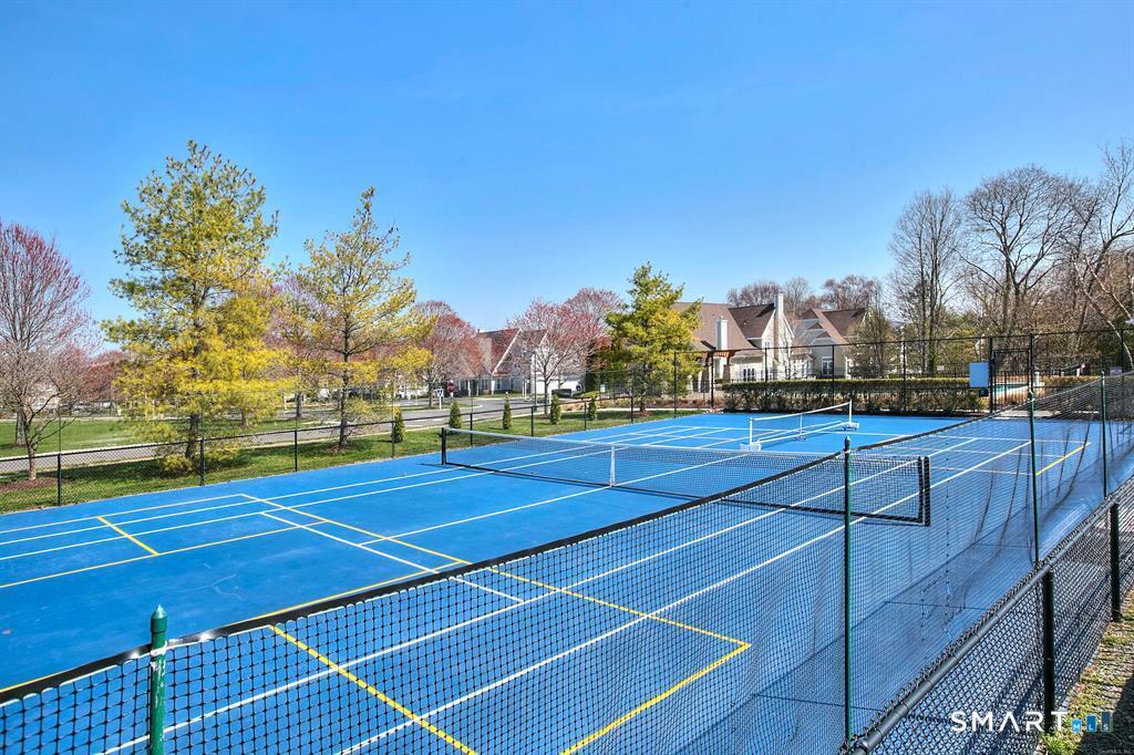 10 Lawrence Avenue Danbury CT 06810