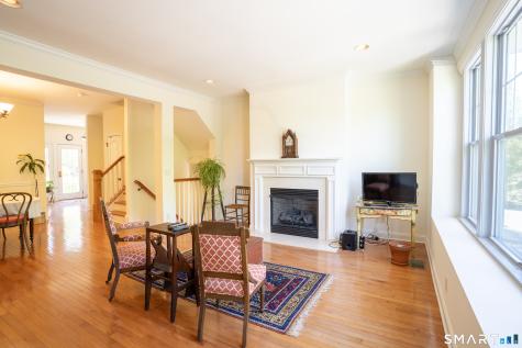 10 Lawrence Avenue Danbury CT 06810