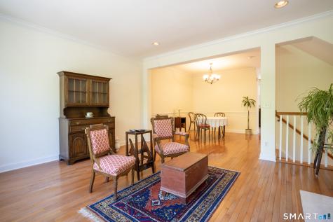 10 Lawrence Avenue Danbury CT 06810