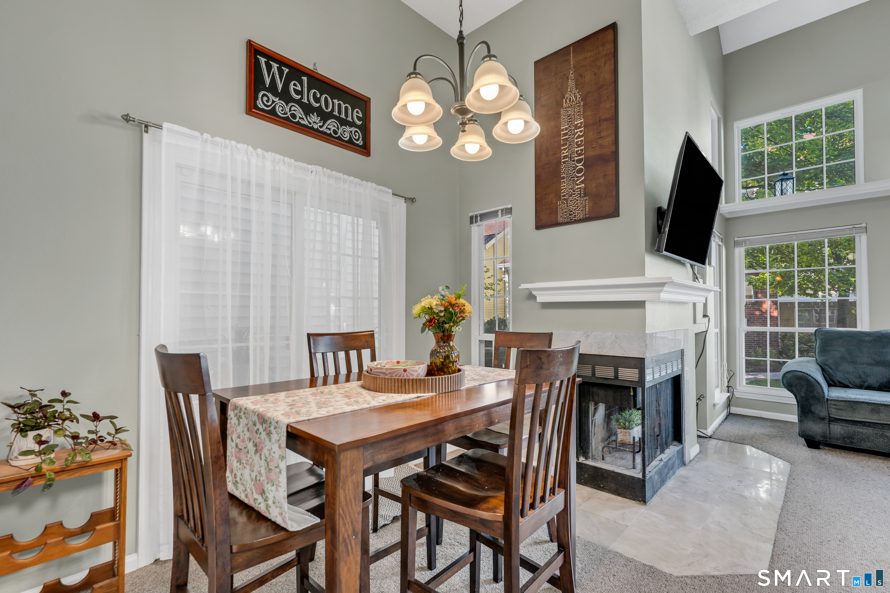 87 Carriage Crossing Lane Middletown CT 06457