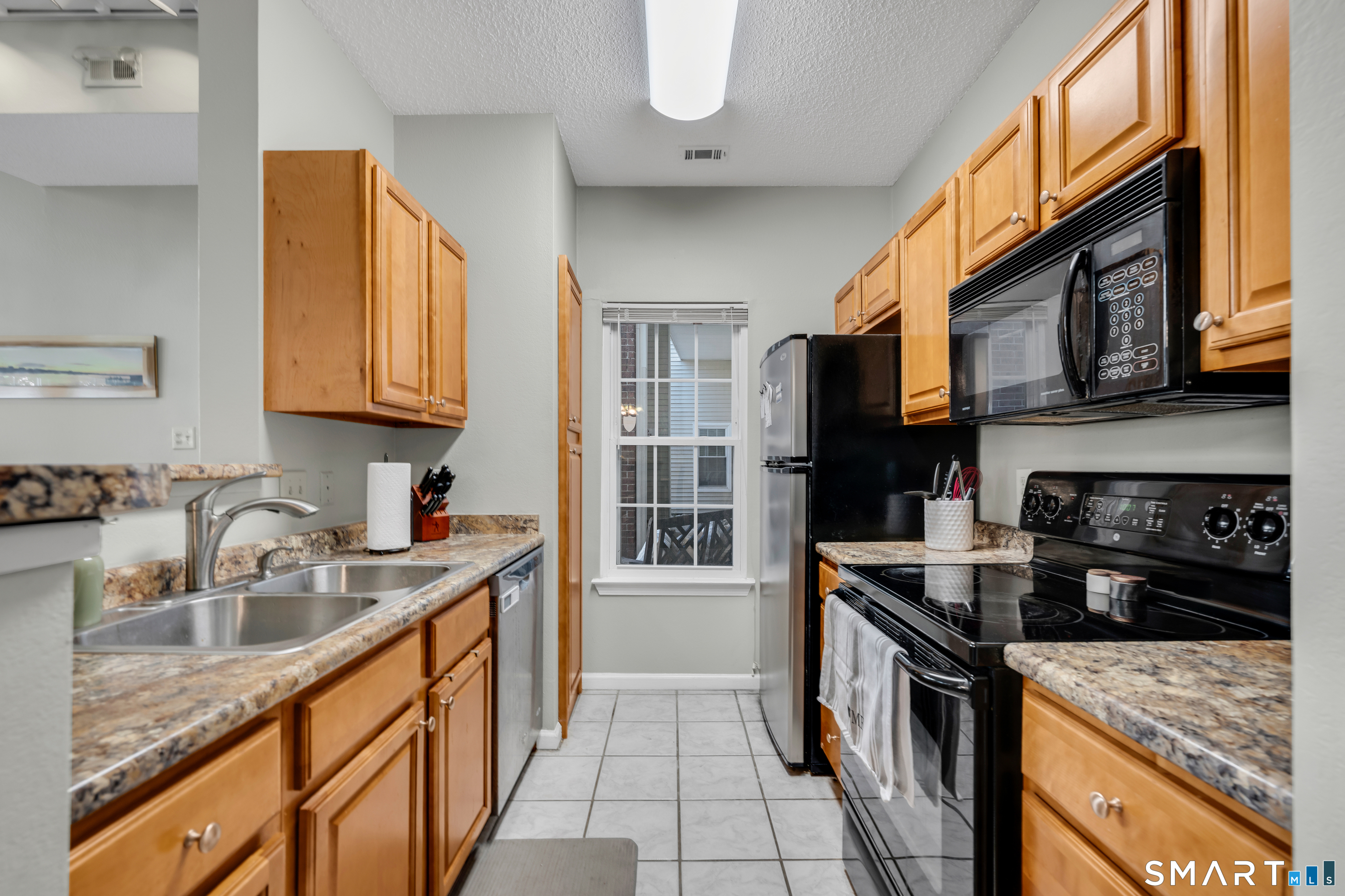 87 Carriage Crossing Lane Middletown CT 06457